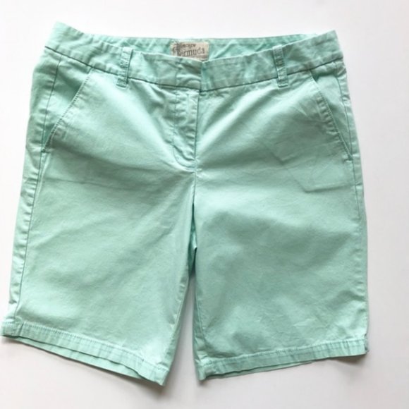J. Crew mint colored Bermuda shorts sz 4